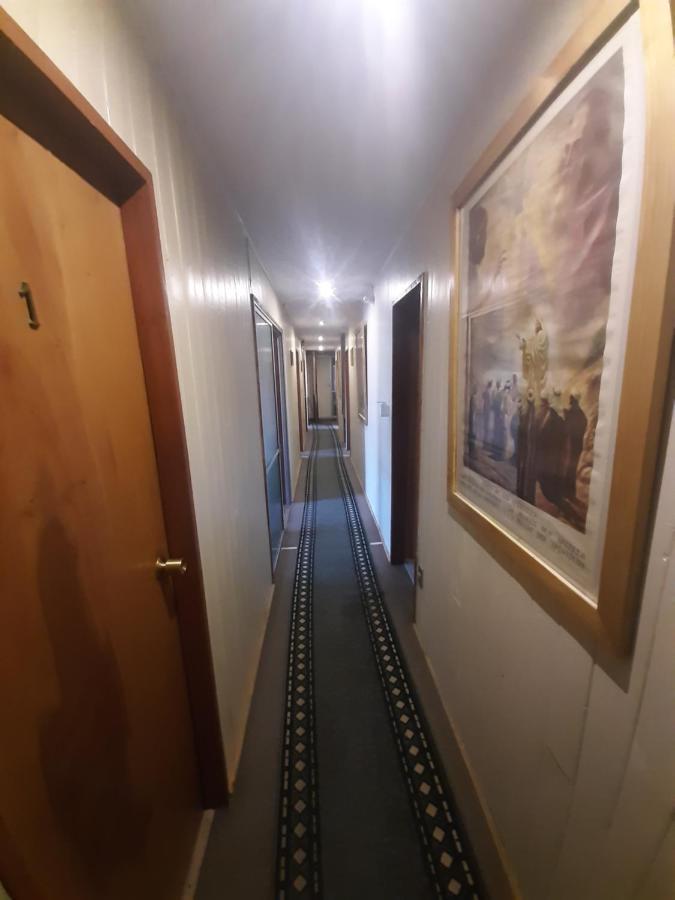 Hostal Victor プコン エクステリア 写真