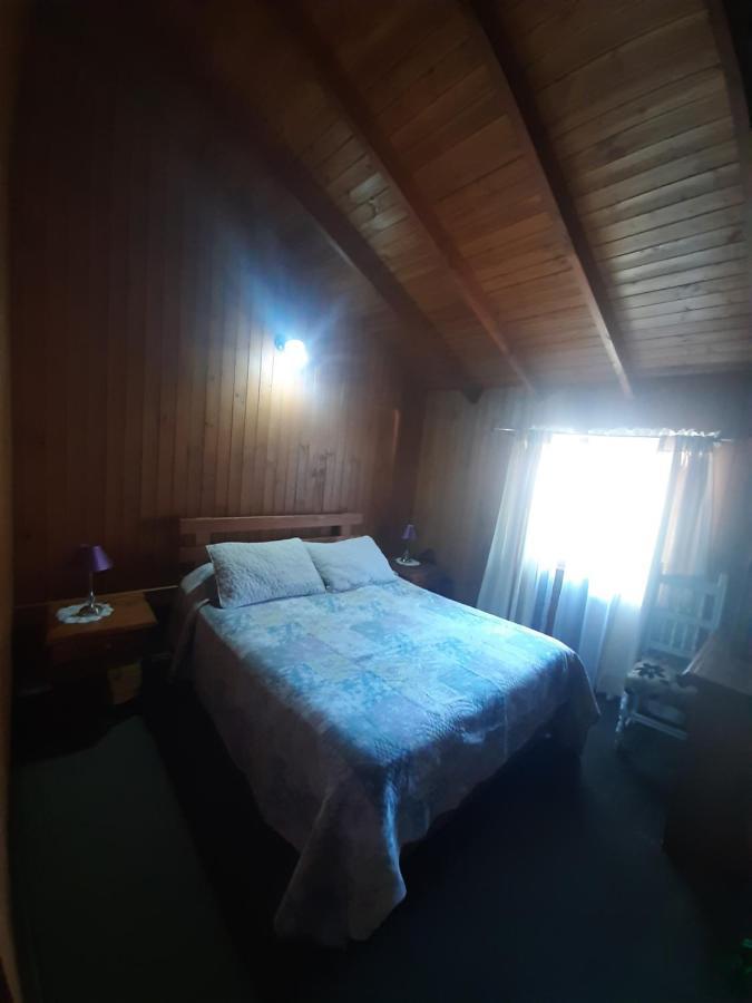 Hostal Victor プコン エクステリア 写真