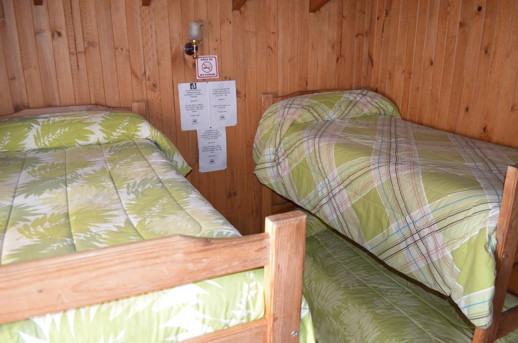 Hostal Victor プコン 部屋 写真