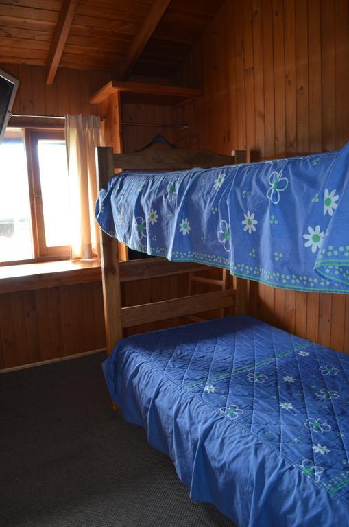 Hostal Victor プコン 部屋 写真