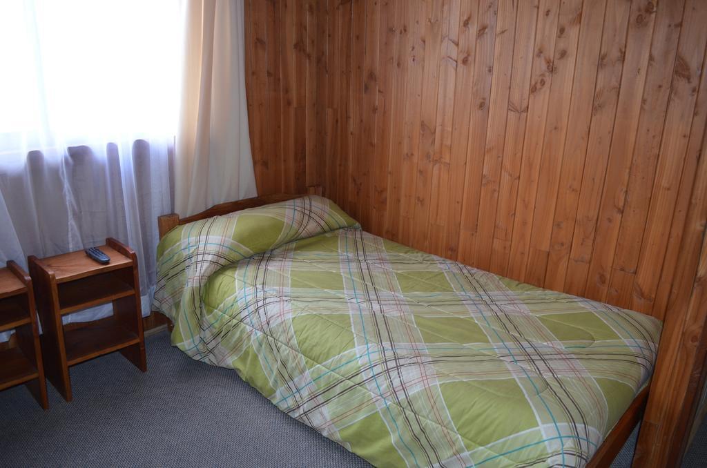 Hostal Victor プコン 部屋 写真