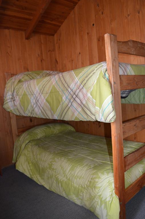 Hostal Victor プコン 部屋 写真