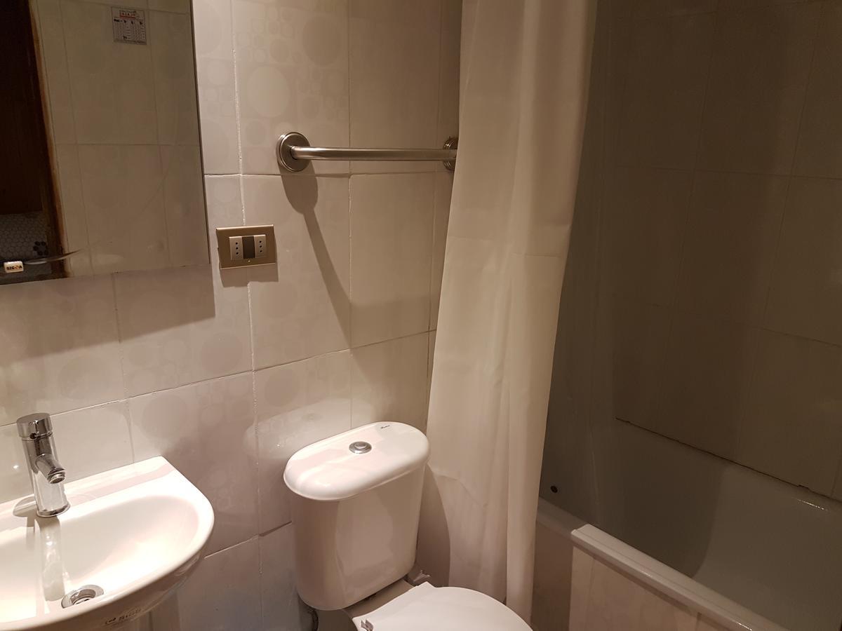 Hostal Victor プコン エクステリア 写真
